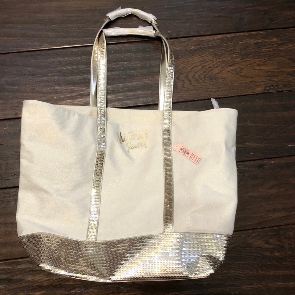 Victoria’s Secret Tote